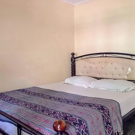 Oka Homestay Mitra Reddoorz Mataram Eksteriør bilde