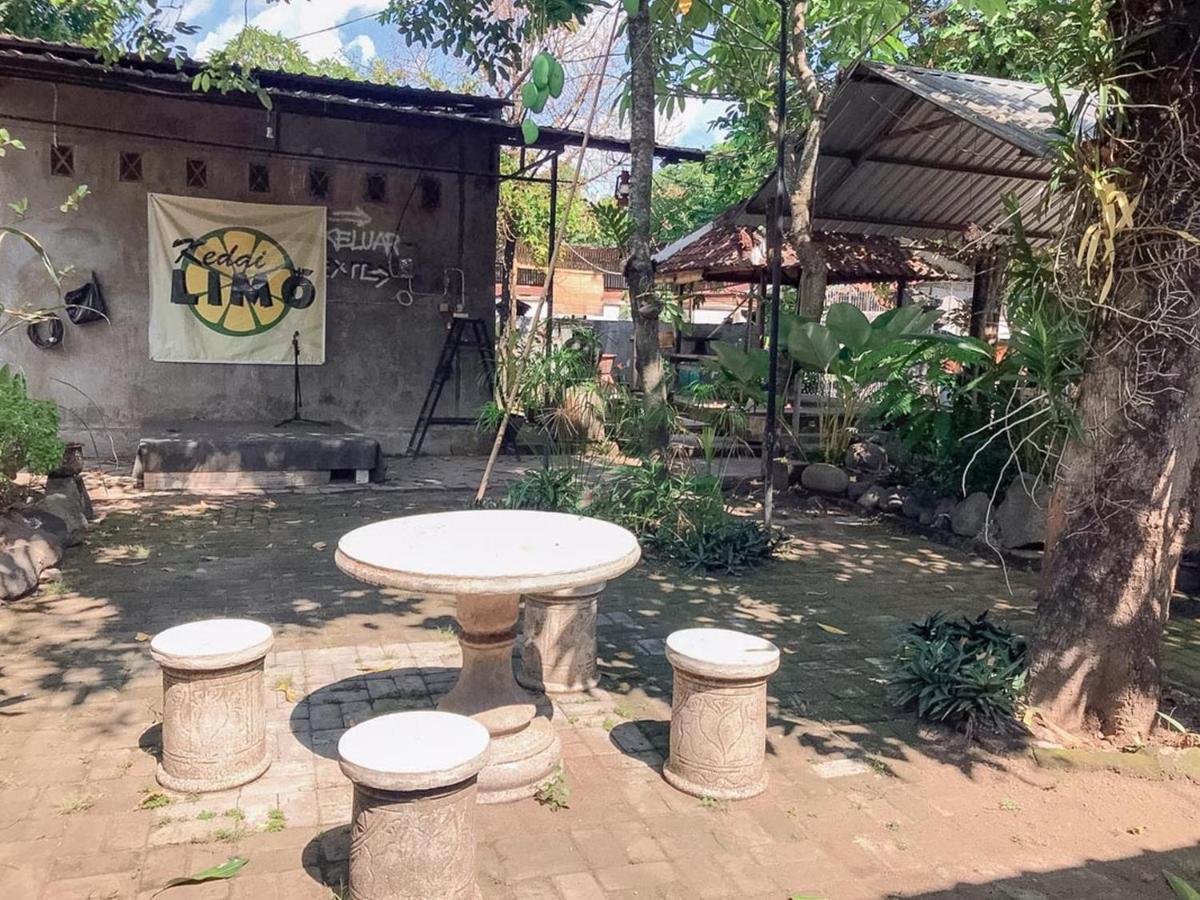 Oka Homestay Mitra Reddoorz Mataram Eksteriør bilde